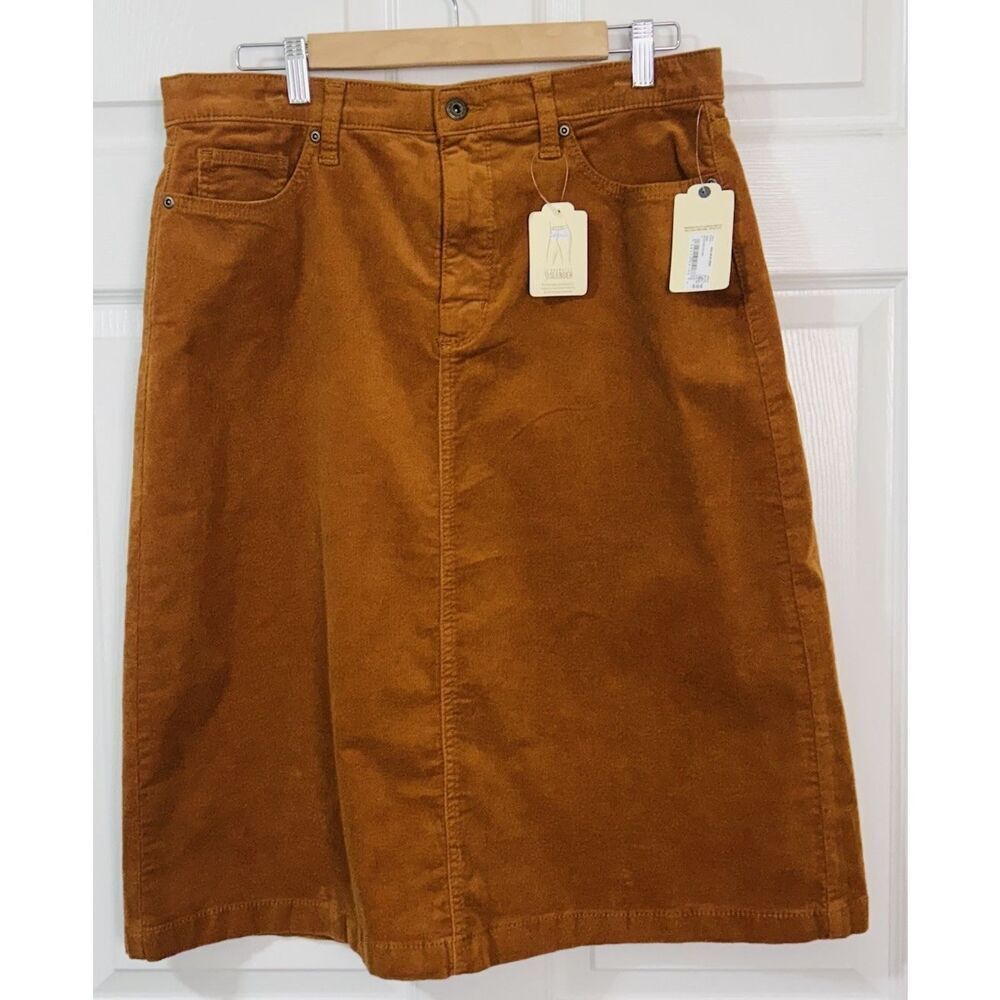 St. John’s Bay Orange Corduroy Skirt | Size 14 | A-Line Knee Length Stretch